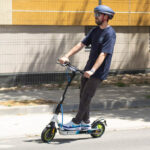 SMARTGYRO Patinete eléctrico - SMARTGYRO Z-One Blue C, Homologado DGT, Pot. máx. 400 W, Carga máx. 90 kg, 40 km autonomía, 8000 mAh, Azul - Imagen 3
