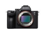 Sony Cámara EVIL - Sony Alpha 7 III, ILCE-7M3, 24.2 MP, CMOS Exmor 35mm, Bionz X, ISO 100 - 51200, 4K HDR