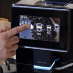 Cafetera automática - CECOTEC Cremmaet Touch OCS, 1500 W, Negro - Imagen 3