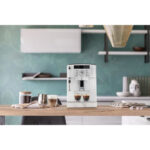 DE Cafetera espresso automática - DE LONGHI ECAM 22.110.W, 115 bar, 1450 W, 2 tazas, Blanco - Imagen 3