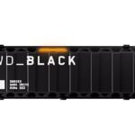 WD_BLACK Disco duro SSD interno 4TB - WD_BLACK SN850X NVMe SSD, Con disipador de calor, PlayStation®5, M.2 2280, Negro