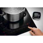 ELECTROLUX Placa de vitrocerámica - ELECTROLUX Serie 700 KIS62453I, 4 zone(s) zonas, 58 cm, Negro - Imagen 6