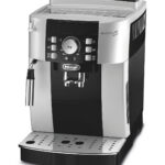 DE Cafetera superautomática - DE LONGHI Magnifica S, 15 bar, 1,450 W, 2 tazas, Negro