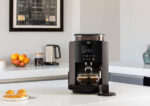 KRUPS Cafetera superautomática - KRUPS EA819ECH, 15 bar, 1450 W, 0,6 l, 2 tazas, Negro - Imagen 6