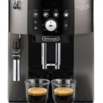 DE Cafetera superautomática - DE LONGHI 8004399334144, 15 bar, 1450 W, 14 tazas, Negro Titanio
