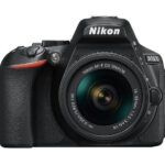 NIKON Cámara réflex - NIKON D5600 + AF-P 18-55 VR, 24,78 megapixel, CMOS, Medición, Negro