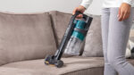 SHARK Aspirador escoba - SHARK IZ201EUT, 450 W, Potencia de succión 450 W, Depósito 0,7 l, Autonomía 45 min, Azul - Imagen 4