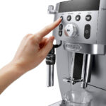 DE Cafetera express - DE LONGHI ECAM250.31.SB, 15 bar, 1450 W, 2 tazas, Plata - Imagen 3